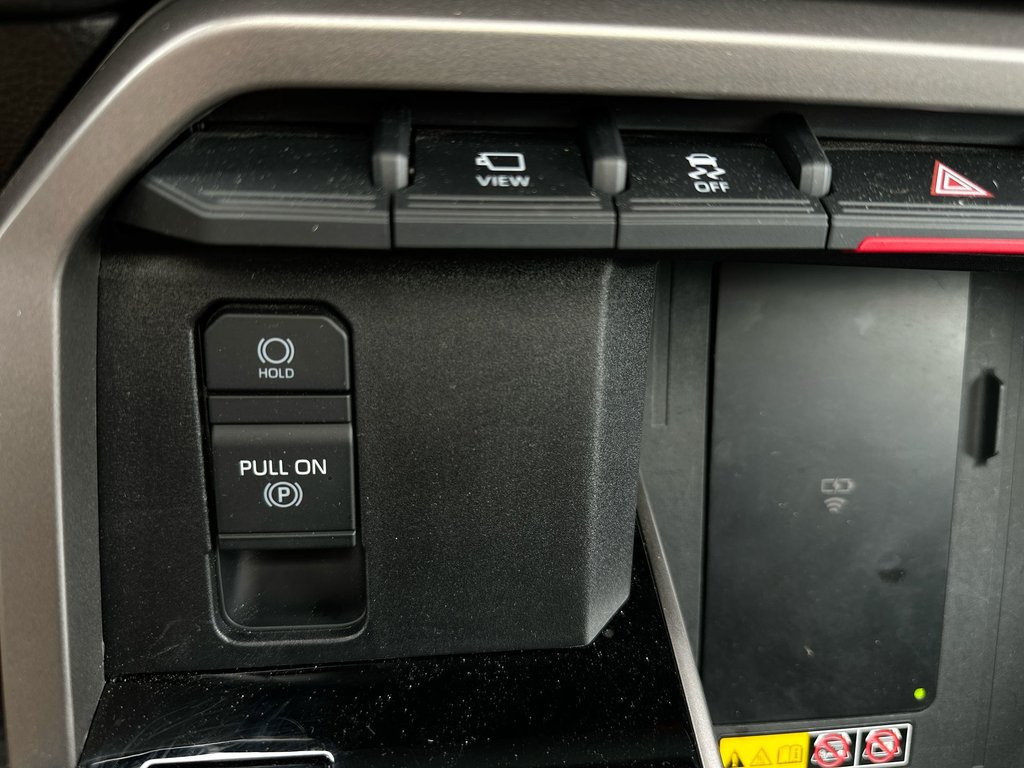 2025 Toyota Tundra Limited Hybrid | Lthr | HtdSeat | Warranty to 2029 in Saint John, New Brunswick - 30 - w1024h768px