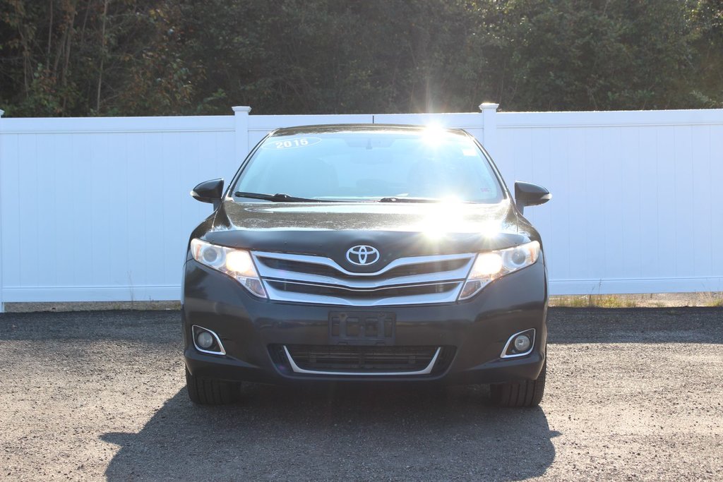 2015  Venza XLE | Lthr | Roof | Cam | Bluetooth | HtdSeats in Saint John, New Brunswick - 2 - w1024h768px