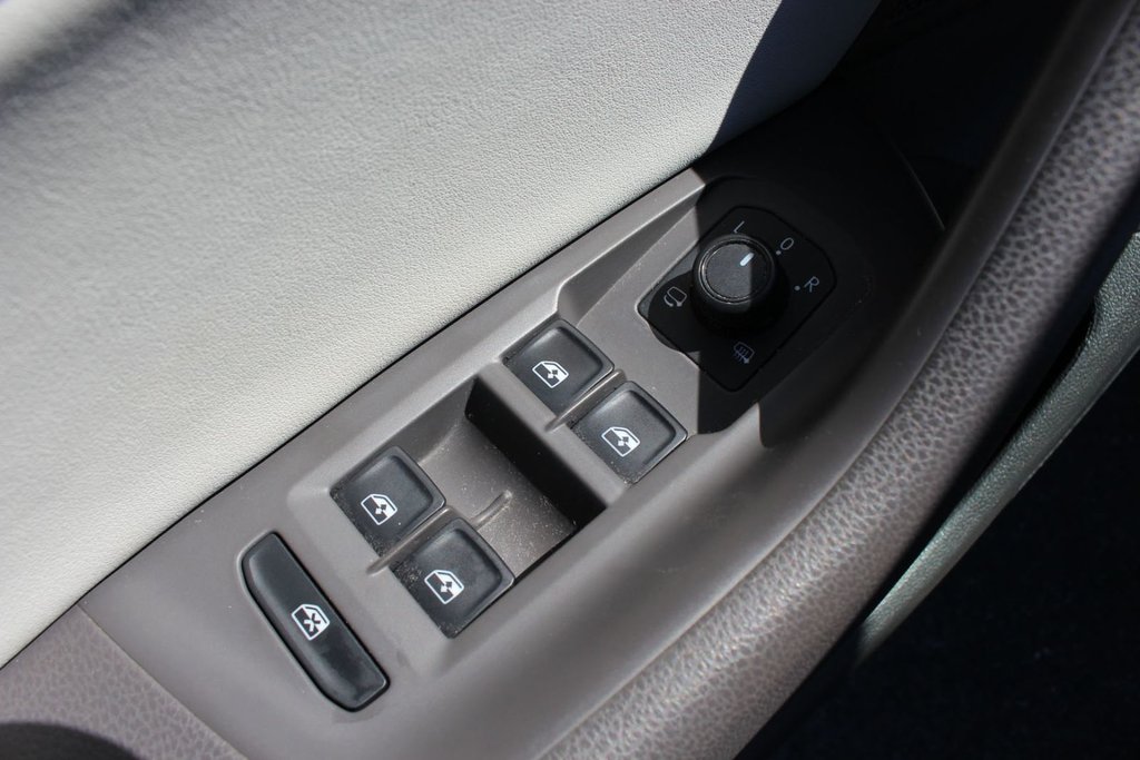 2019 Volkswagen Arteon Execline | Navi | Leather | Roof | Cam | HtdSeats in Saint John, New Brunswick - 11 - w1024h768px