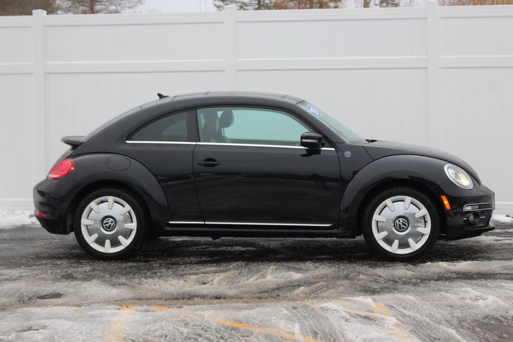 2019 Volkswagen Beetle in Antigonish, Nova Scotia - 8 - w1024h768px