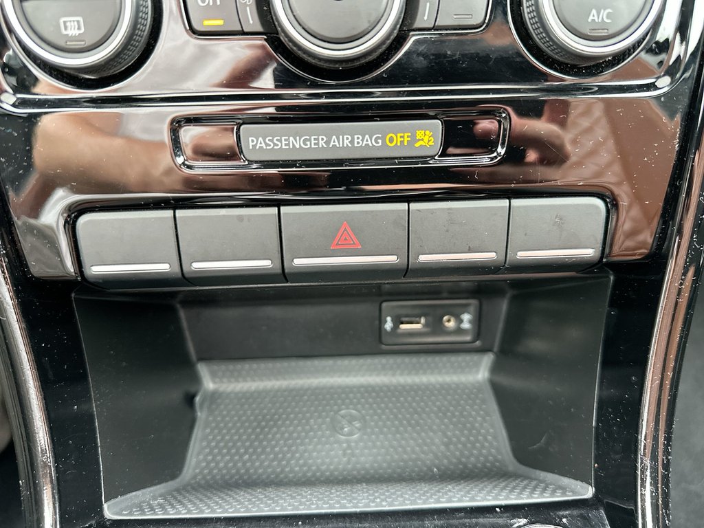 2019 Volkswagen Beetle in Antigonish, Nova Scotia - 22 - w1024h768px
