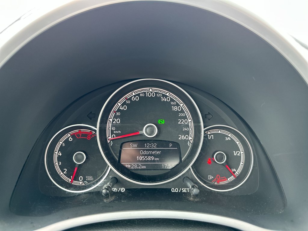 2019 Volkswagen Beetle in Antigonish, Nova Scotia - 24 - w1024h768px