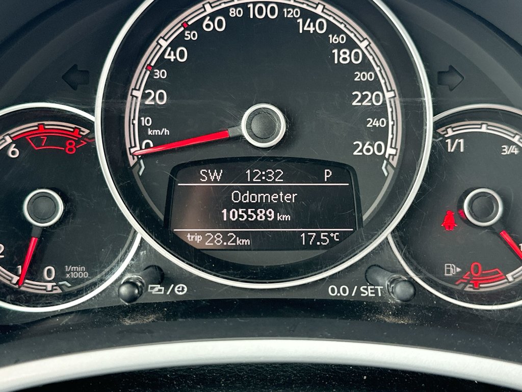 2019 Volkswagen Beetle in Antigonish, Nova Scotia - 23 - w1024h768px