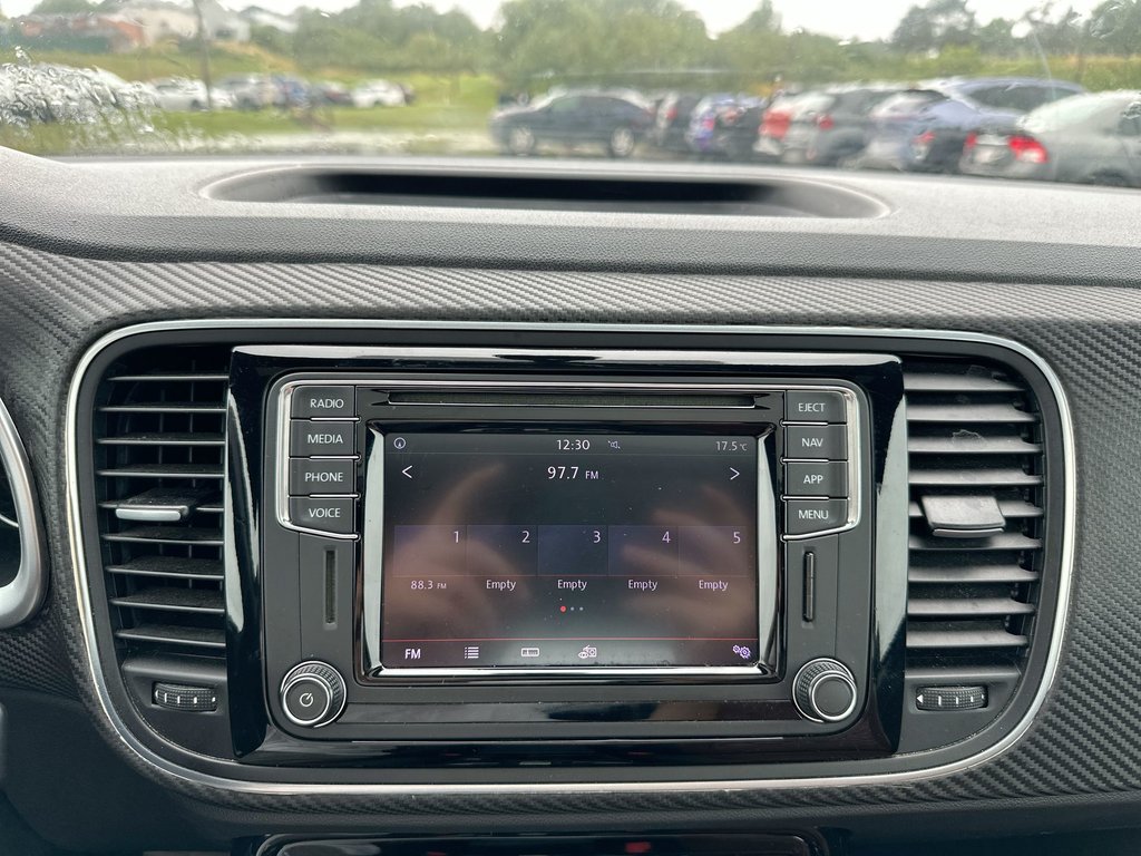 2019 Volkswagen Beetle in Antigonish, Nova Scotia - 25 - w1024h768px
