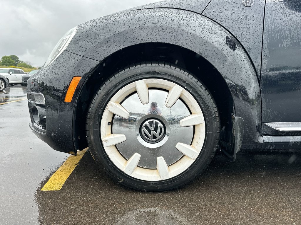 2019 Volkswagen Beetle in Antigonish, Nova Scotia - 10 - w1024h768px