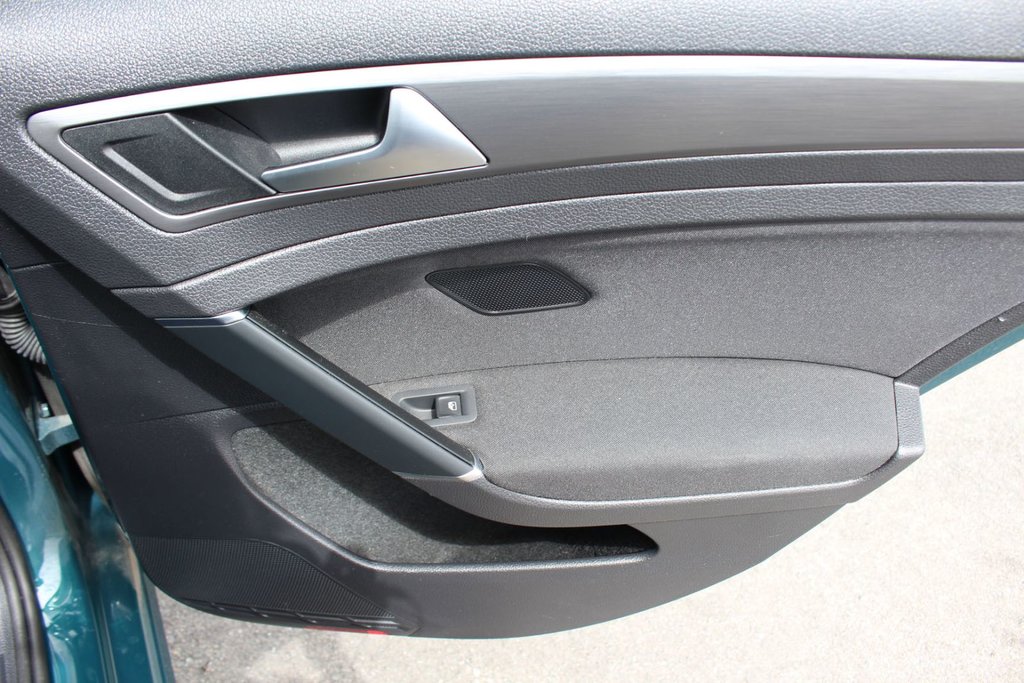 2019 Volkswagen Golf Comfortline | HtdSeats | Cam | Bluetooth | Aux in Saint John, New Brunswick - 40 - w1024h768px