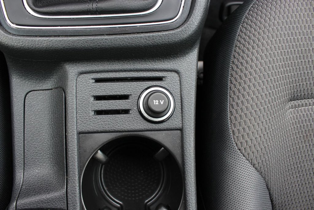 2019 Volkswagen Golf Comfortline | HtdSeats | Cam | Bluetooth | Aux in Saint John, New Brunswick - 29 - w1024h768px