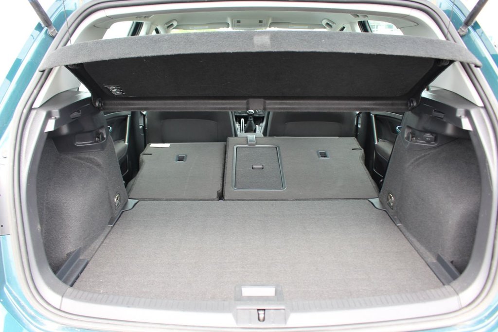 2019 Volkswagen Golf Comfortline | HtdSeats | Cam | Bluetooth | Aux in Saint John, New Brunswick - 36 - w1024h768px