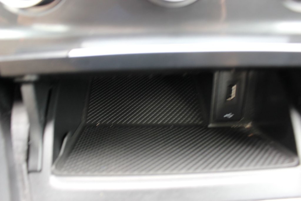 2019 Volkswagen Golf Comfortline | HtdSeats | Cam | Bluetooth | Aux in Saint John, New Brunswick - 26 - w1024h768px
