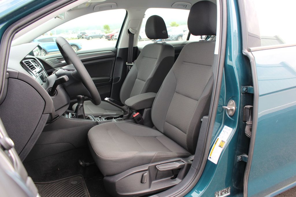 2019 Volkswagen Golf Comfortline | HtdSeats | Cam | Bluetooth | Aux in Saint John, New Brunswick - 10 - w1024h768px
