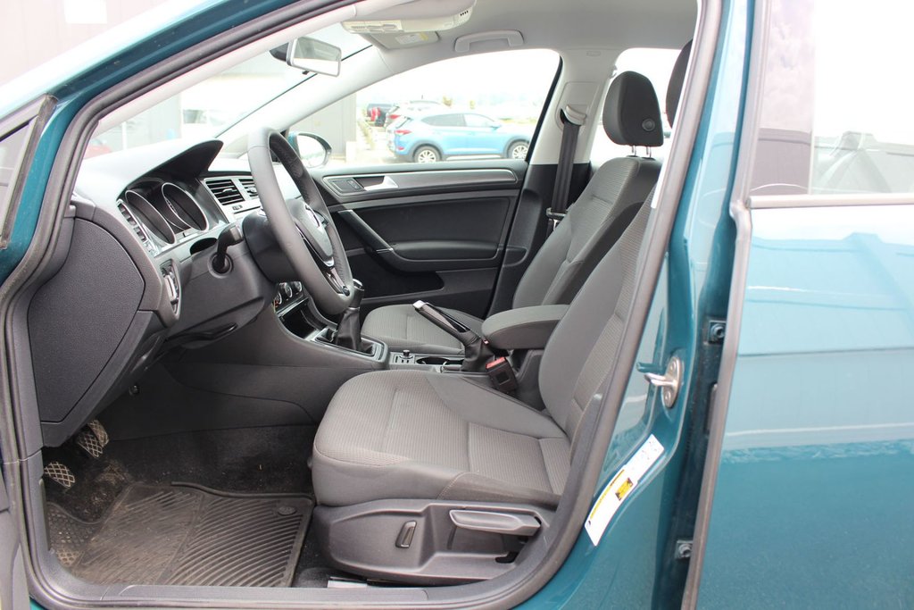 2019 Volkswagen Golf Comfortline | HtdSeats | Cam | Bluetooth | Aux in Saint John, New Brunswick - 12 - w1024h768px