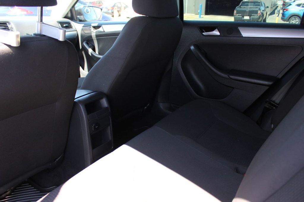 2015 Volkswagen Jetta in Antigonish, Nova Scotia - 28 - w1024h768px