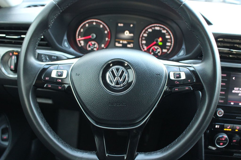 2021 Volkswagen Passat in Antigonish, Nova Scotia - 12 - w1024h768px