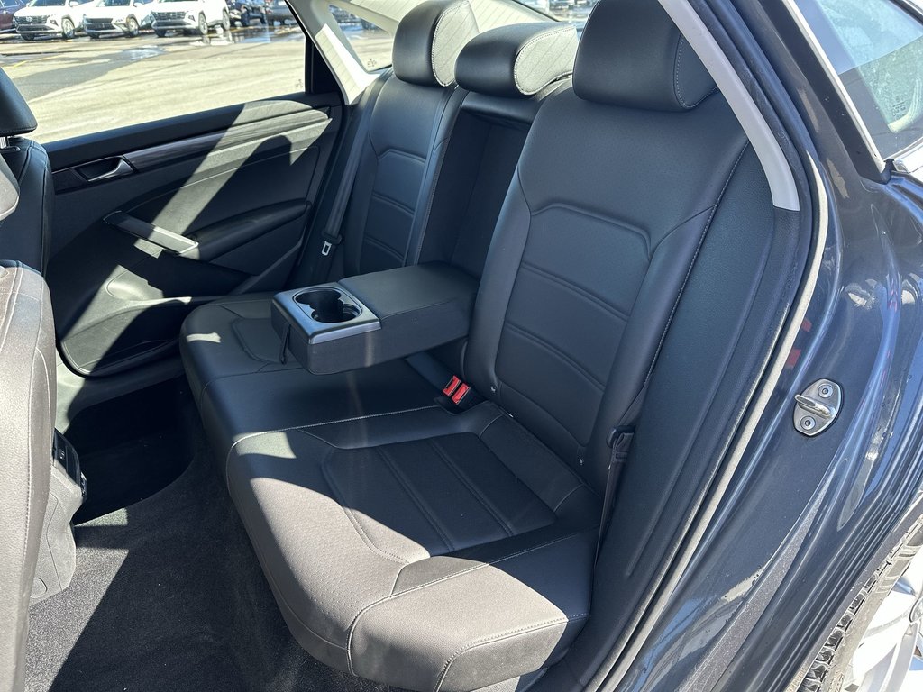 2021 Volkswagen Passat Highline | Lthr | Cam | HtdSeats | Bluetooth | Aux in Saint John, New Brunswick - 31 - w1024h768px