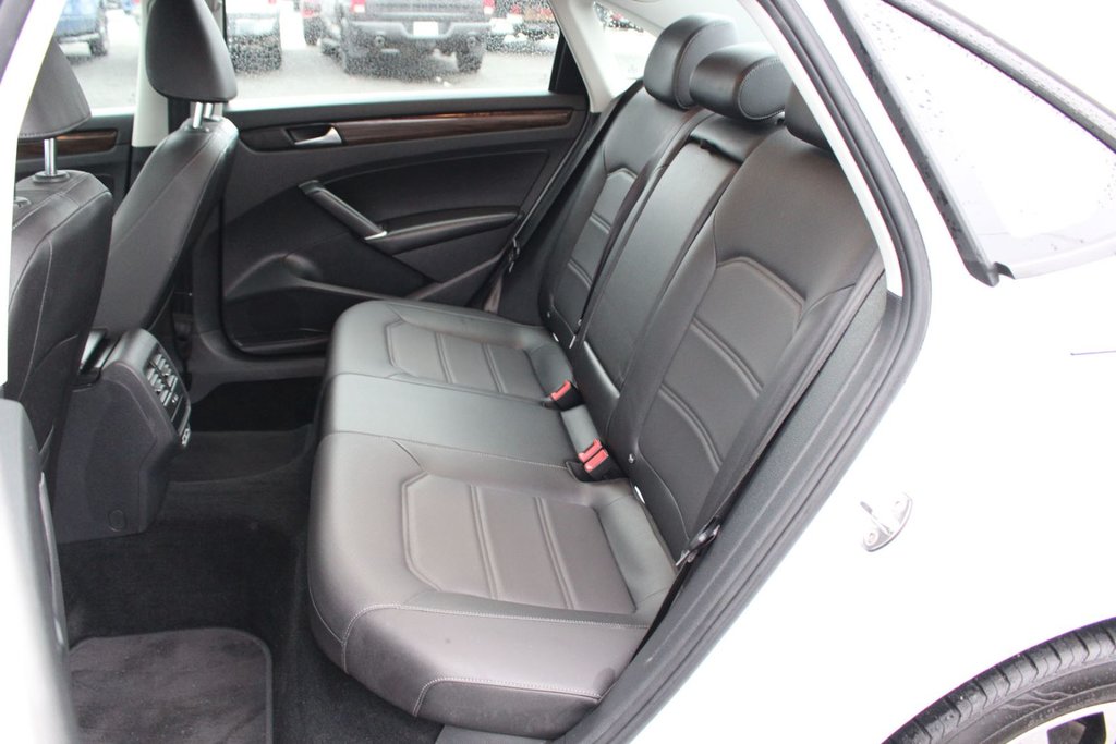 2022  Passat Limited Edition | Leather | Cam | Warranty to 2026 in Saint John, New Brunswick - 23 - w1024h768px