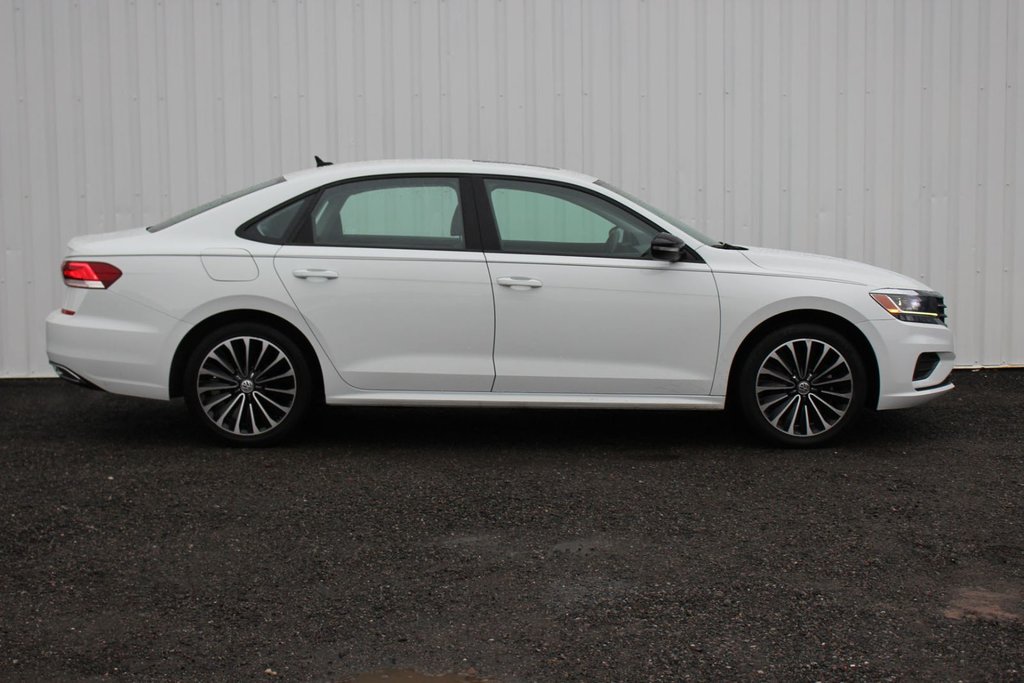 2022  Passat Limited Edition | Leather | Cam | Warranty to 2026 in Saint John, New Brunswick - 8 - w1024h768px