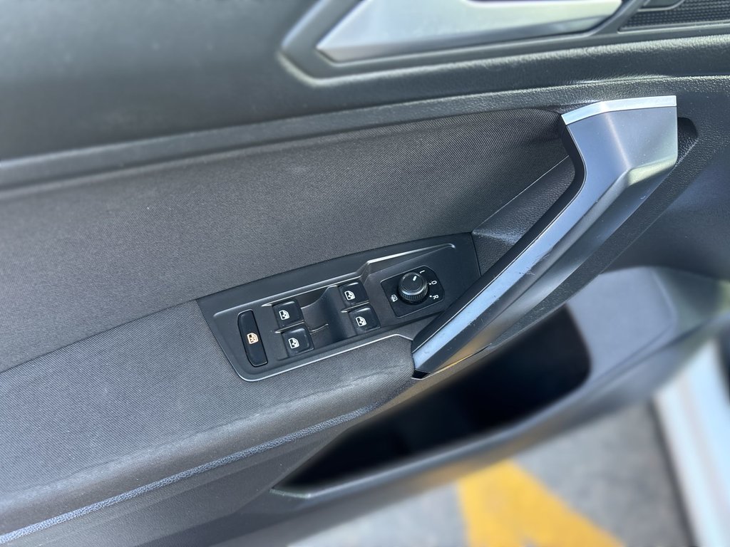 2019 Volkswagen Tiguan in Antigonish, Nova Scotia - 14 - w1024h768px