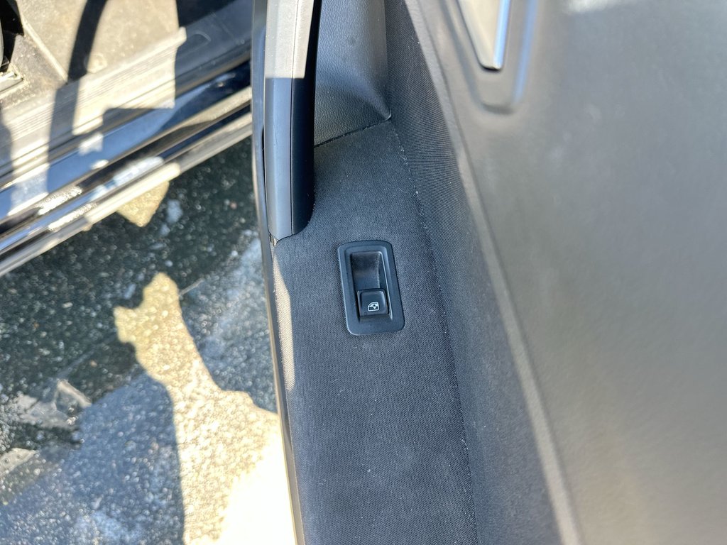 2019 Volkswagen Tiguan Trendline | Cam | HtdSeats | Bluetooth | Aux | USB in Saint John, New Brunswick - 46 - w1024h768px