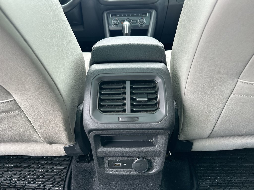 2020 Volkswagen Tiguan Highline | Leather | Keyless | LED | Rain Sensing in Saint John, New Brunswick - 49 - w1024h768px