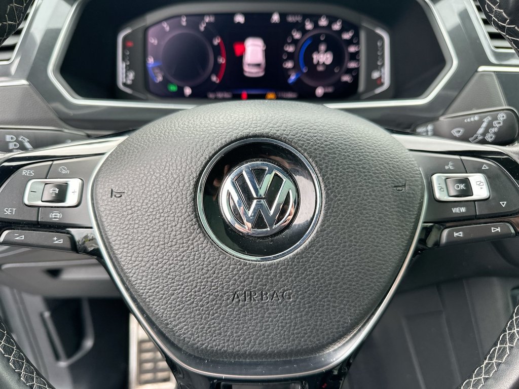 2020 Volkswagen Tiguan Highline | Leather | Keyless | LED | Rain Sensing in Saint John, New Brunswick - 19 - w1024h768px