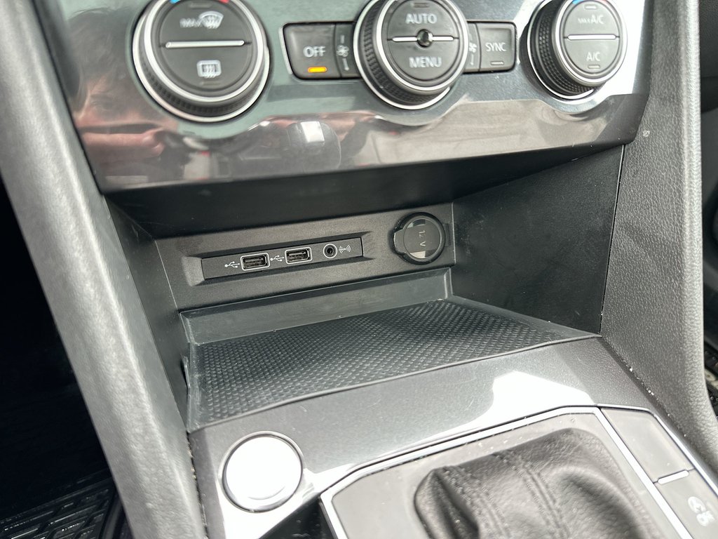 2020 Volkswagen Tiguan Highline | Leather | Keyless | LED | Rain Sensing in Saint John, New Brunswick - 28 - w1024h768px
