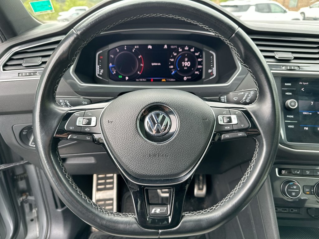 2020 Volkswagen Tiguan Highline | Leather | Keyless | LED | Rain Sensing in Saint John, New Brunswick - 17 - w1024h768px