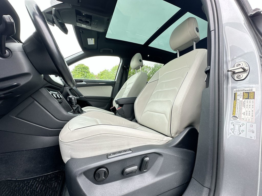 2020 Volkswagen Tiguan Highline | Leather | Keyless | LED | Rain Sensing in Saint John, New Brunswick - 14 - w1024h768px