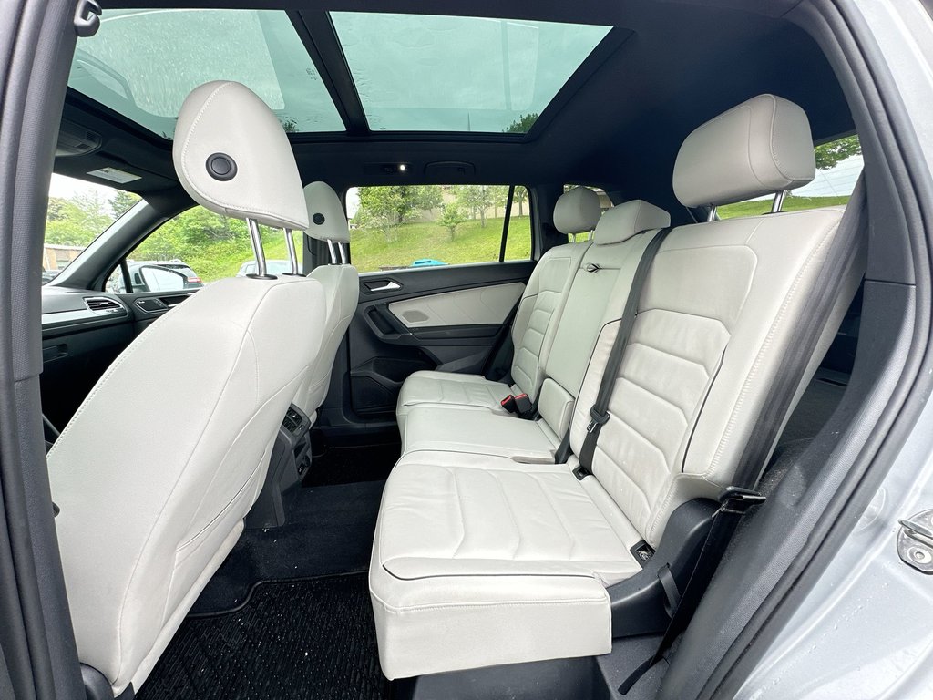 2020 Volkswagen Tiguan Highline | Leather | Keyless | LED | Rain Sensing in Saint John, New Brunswick - 32 - w1024h768px