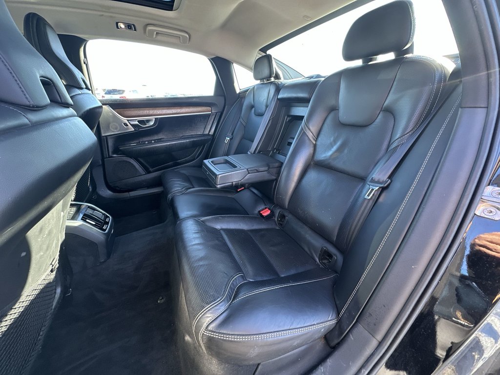 2019 Volvo S90 T6 Inscription | Roof | Cam | HtdSeats | Bluetooth in Saint John, New Brunswick - 33 - w1024h768px