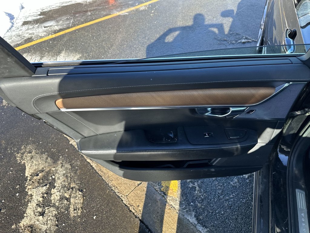 2019 Volvo S90 T6 Inscription | Roof | Cam | HtdSeats | Bluetooth in Saint John, New Brunswick - 35 - w1024h768px