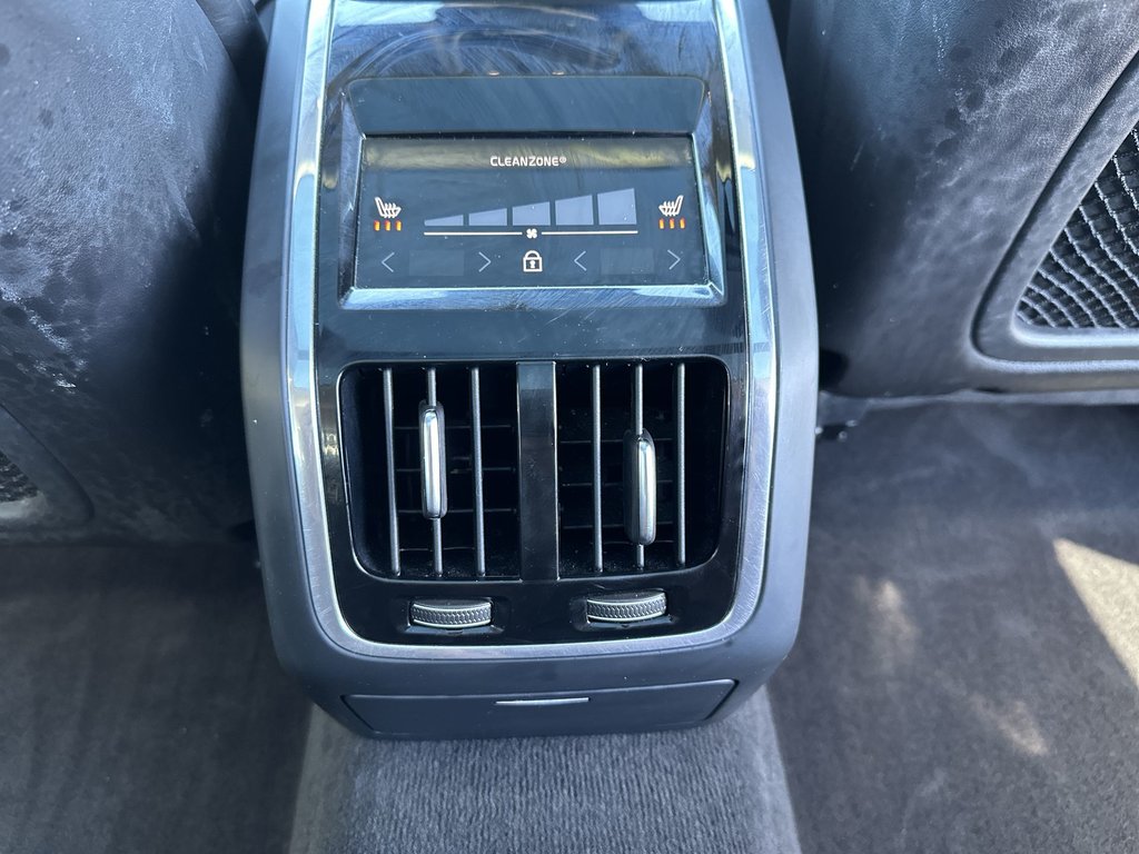 2019 Volvo S90 T6 Inscription | Roof | Cam | HtdSeats | Bluetooth in Saint John, New Brunswick - 51 - w1024h768px