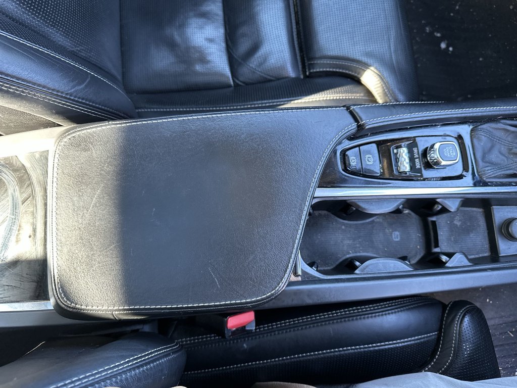 2019 Volvo S90 T6 Inscription | Roof | Cam | HtdSeats | Bluetooth in Saint John, New Brunswick - 49 - w1024h768px