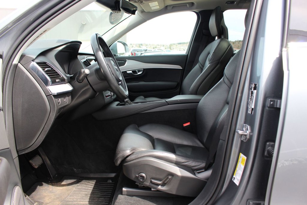 2020 Volvo XC90 in Antigonish, Nova Scotia - 12 - w1024h768px