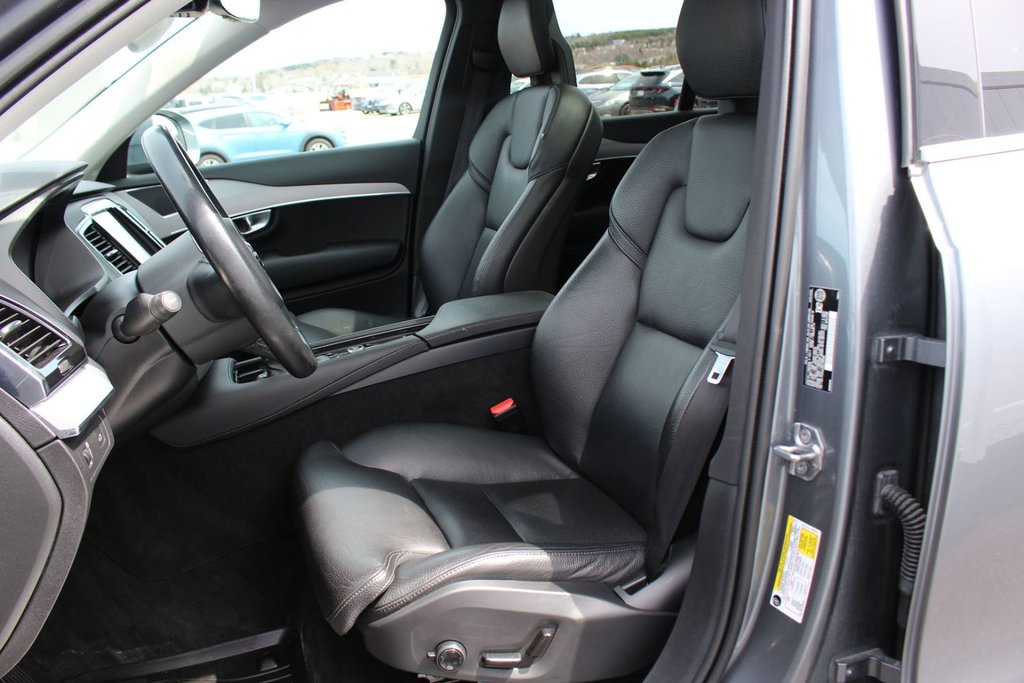 2020 Volvo XC90 in Antigonish, Nova Scotia - 10 - w1024h768px