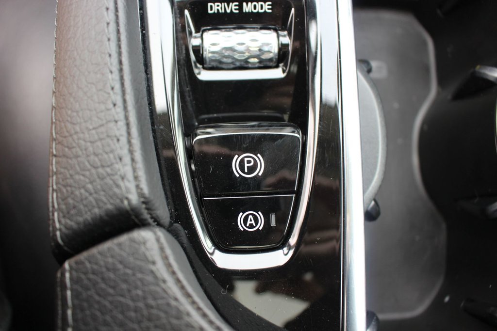 2020 Volvo XC90 in Antigonish, Nova Scotia - 28 - w1024h768px