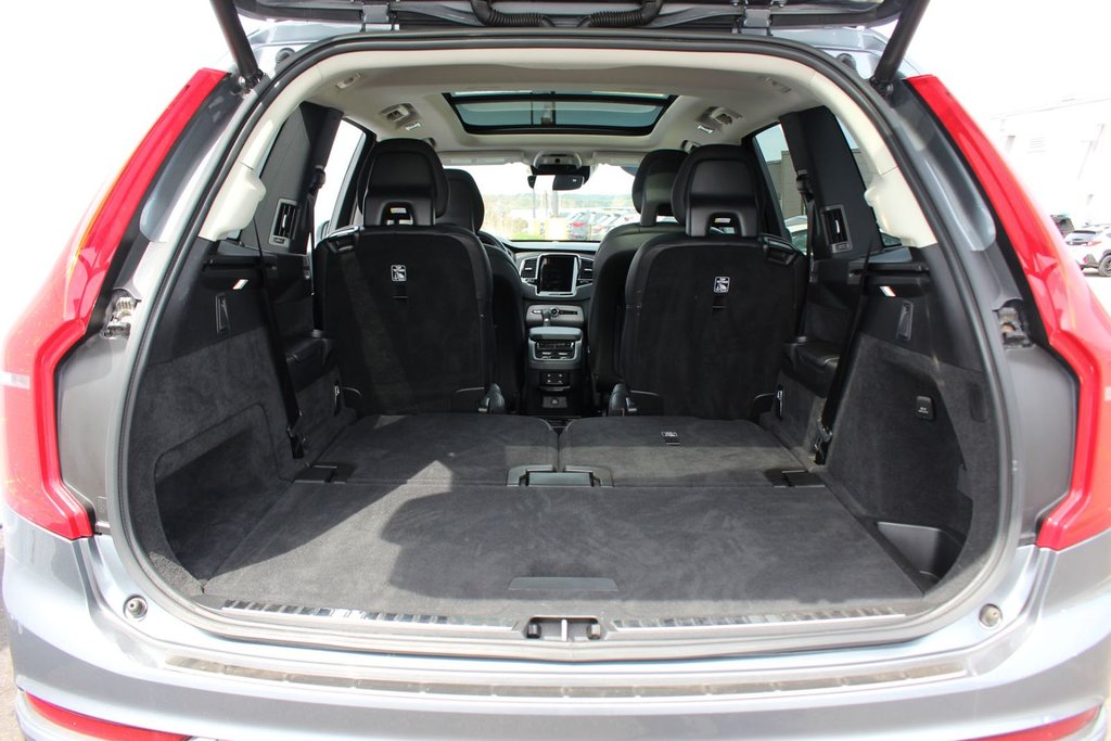 2020 Volvo XC90 in Antigonish, Nova Scotia - 36 - w1024h768px
