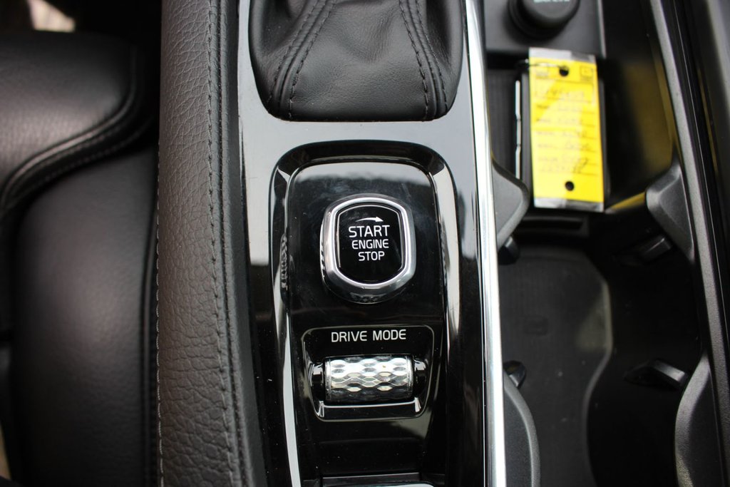2020 Volvo XC90 in Antigonish, Nova Scotia - 27 - w1024h768px