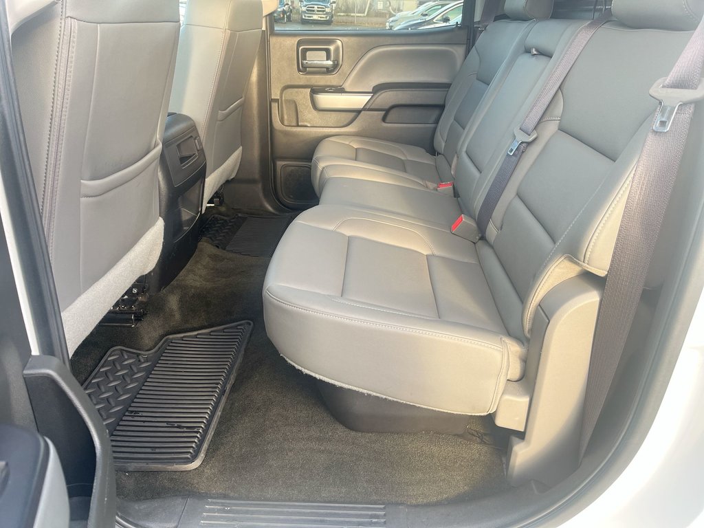 2017 Chevrolet Silverado 1500 LTZ w/ 2LZ | Leather | Roof | Cam | USB in Saint John, New Brunswick - 30 - w1024h768px