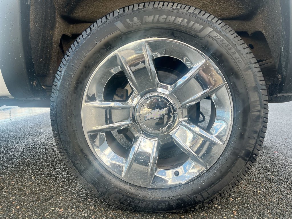 2017 Chevrolet Silverado 1500 LTZ w/ 2LZ | Leather | Roof | Cam | USB in Saint John, New Brunswick - 10 - w1024h768px