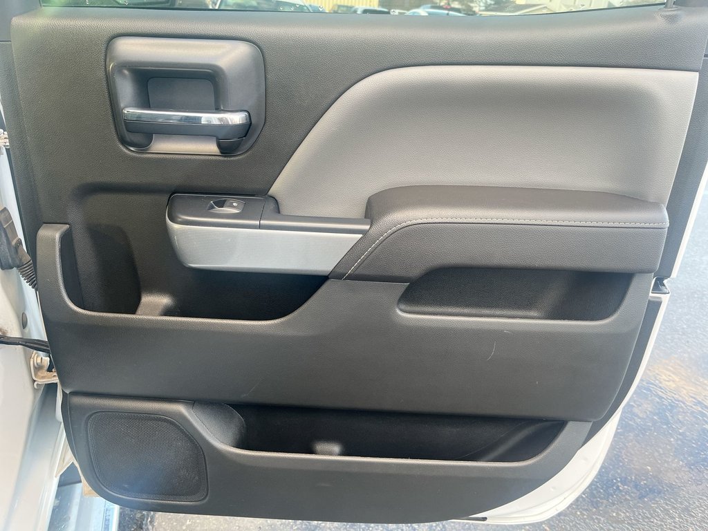 2017 Chevrolet Silverado 1500 LTZ w/ 2LZ | Leather | Roof | Cam | USB in Saint John, New Brunswick - 38 - w1024h768px