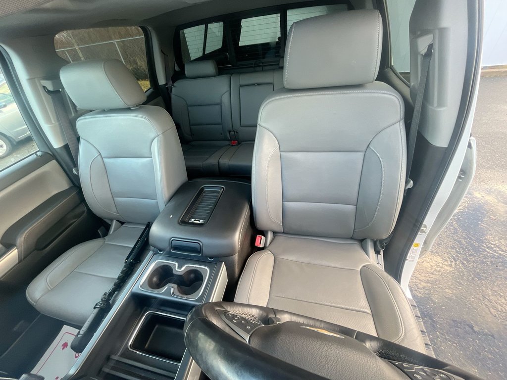 2017 Chevrolet Silverado 1500 LTZ w/ 2LZ | Leather | Roof | Cam | USB in Saint John, New Brunswick - 13 - w1024h768px