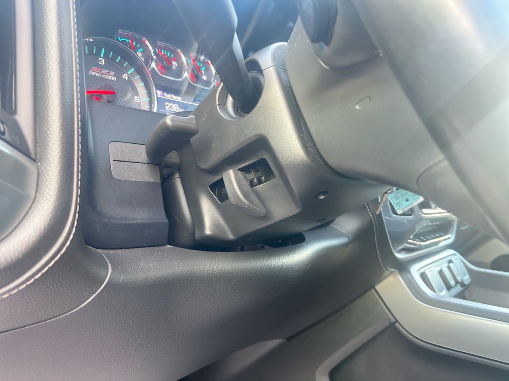 2017 Chevrolet Silverado 1500 LTZ w/ 2LZ | Leather | Roof | Cam | USB in Saint John, New Brunswick - 19 - w1024h768px