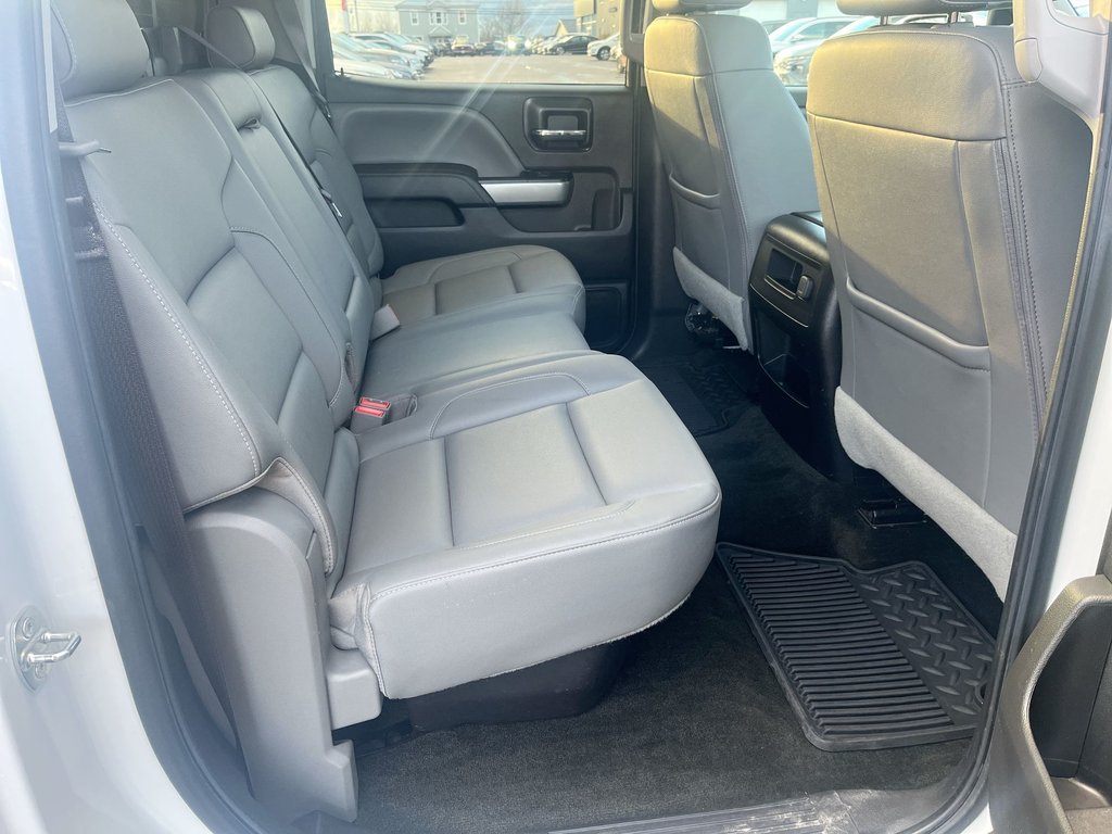 2017 Chevrolet Silverado 1500 LTZ w/ 2LZ | Leather | Roof | Cam | USB in Saint John, New Brunswick - 36 - w1024h768px