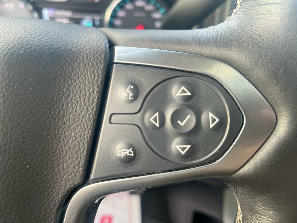 2017 Chevrolet Silverado 1500 LTZ w/ 2LZ | Leather | Roof | Cam | USB in Saint John, New Brunswick - 21 - w1024h768px