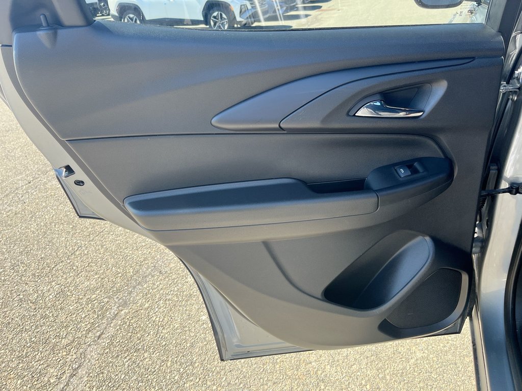 2023 Chevrolet Trailblazer RS | Leatherette Seat Trim | Cam | HtdWheel in Saint John, New Brunswick - 34 - w1024h768px