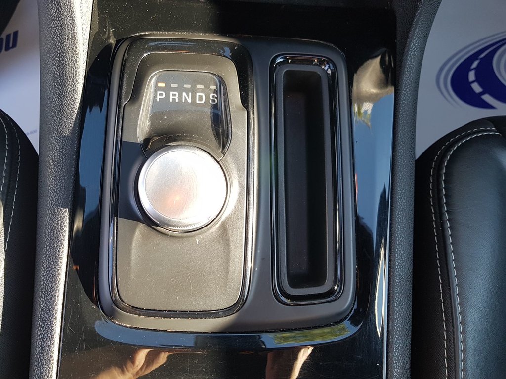 2022 Chrysler 300 in Antigonish, Nova Scotia - 41 - w1024h768px