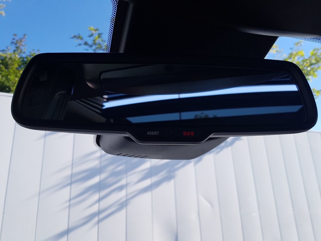 2022 Chrysler 300 in Antigonish, Nova Scotia - 36 - w1024h768px