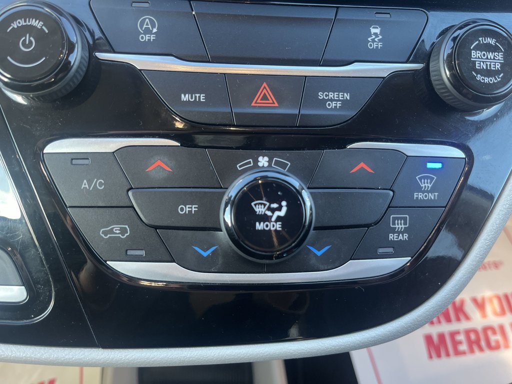 2023 Chrysler Grand Caravan SXT | Cam | USB | HtdSeats | Bluetooth in Saint John, New Brunswick - 26 - w1024h768px