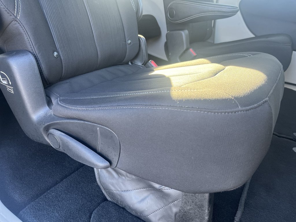 2023 Chrysler Grand Caravan SXT | Cam | USB | HtdSeats | Bluetooth in Saint John, New Brunswick - 37 - w1024h768px