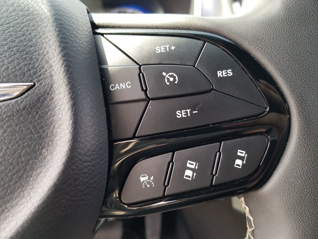 2022 Chrysler Pacifica Touring L | Leather | Cam | USB | Warr to 2028 in Saint John, New Brunswick - 19 - w1024h768px